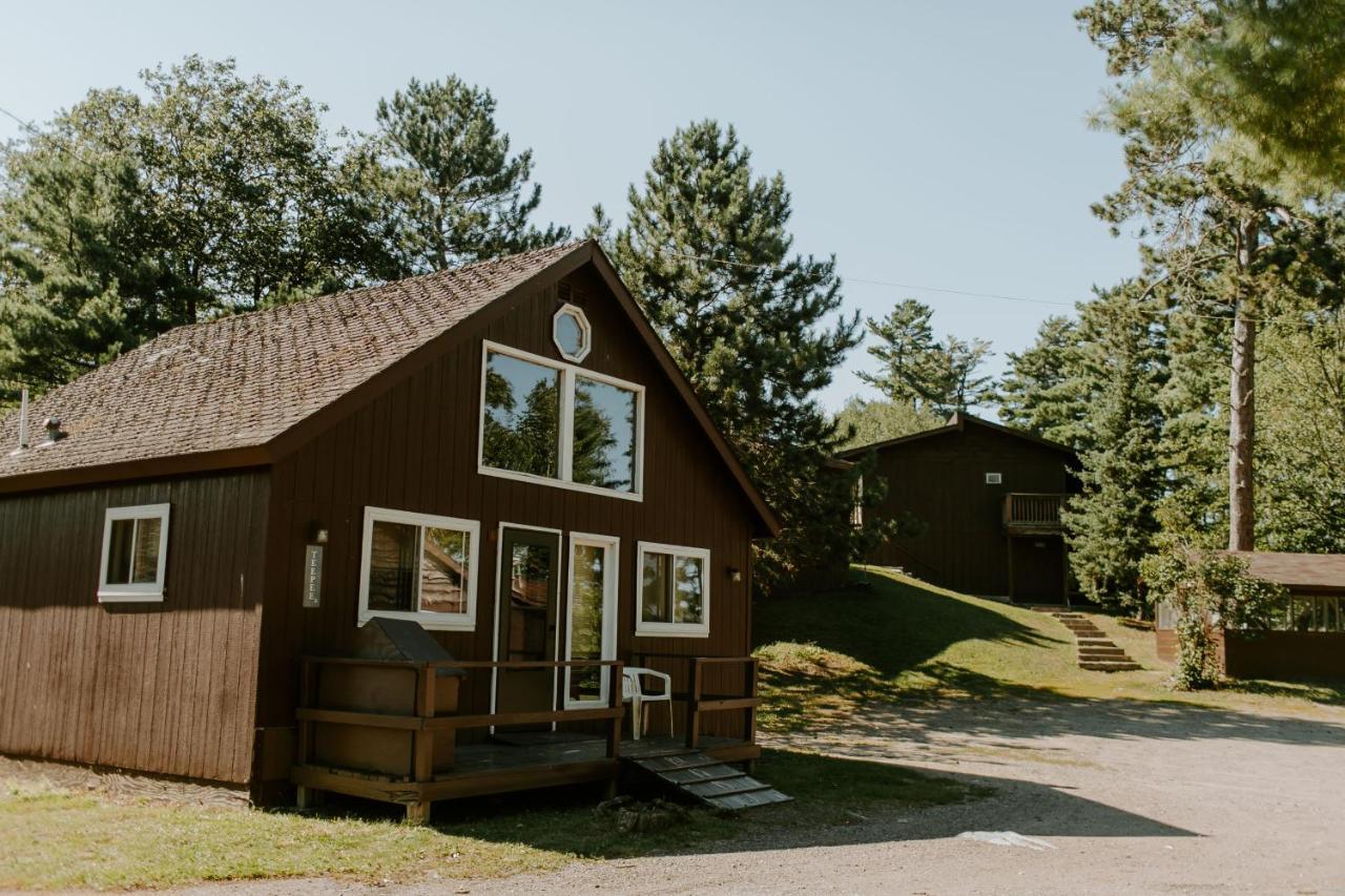 Silver Rapids Lodge & Campground อีลี ภายนอก รูปภาพ